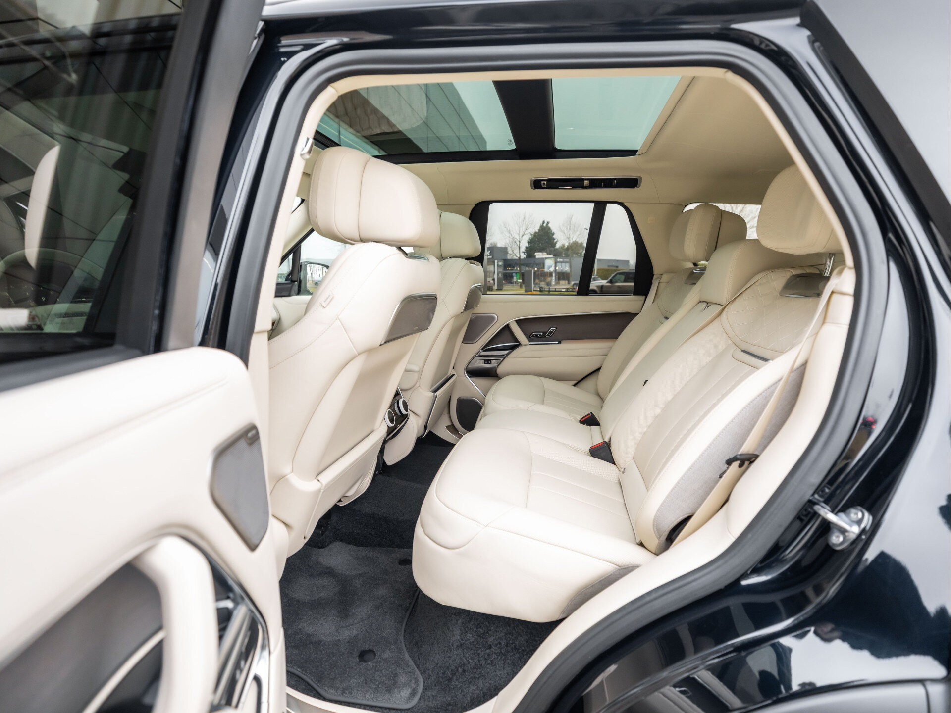 Land Rover Range Rover 4.4 P530 SV MHEV - Afbeelding 5