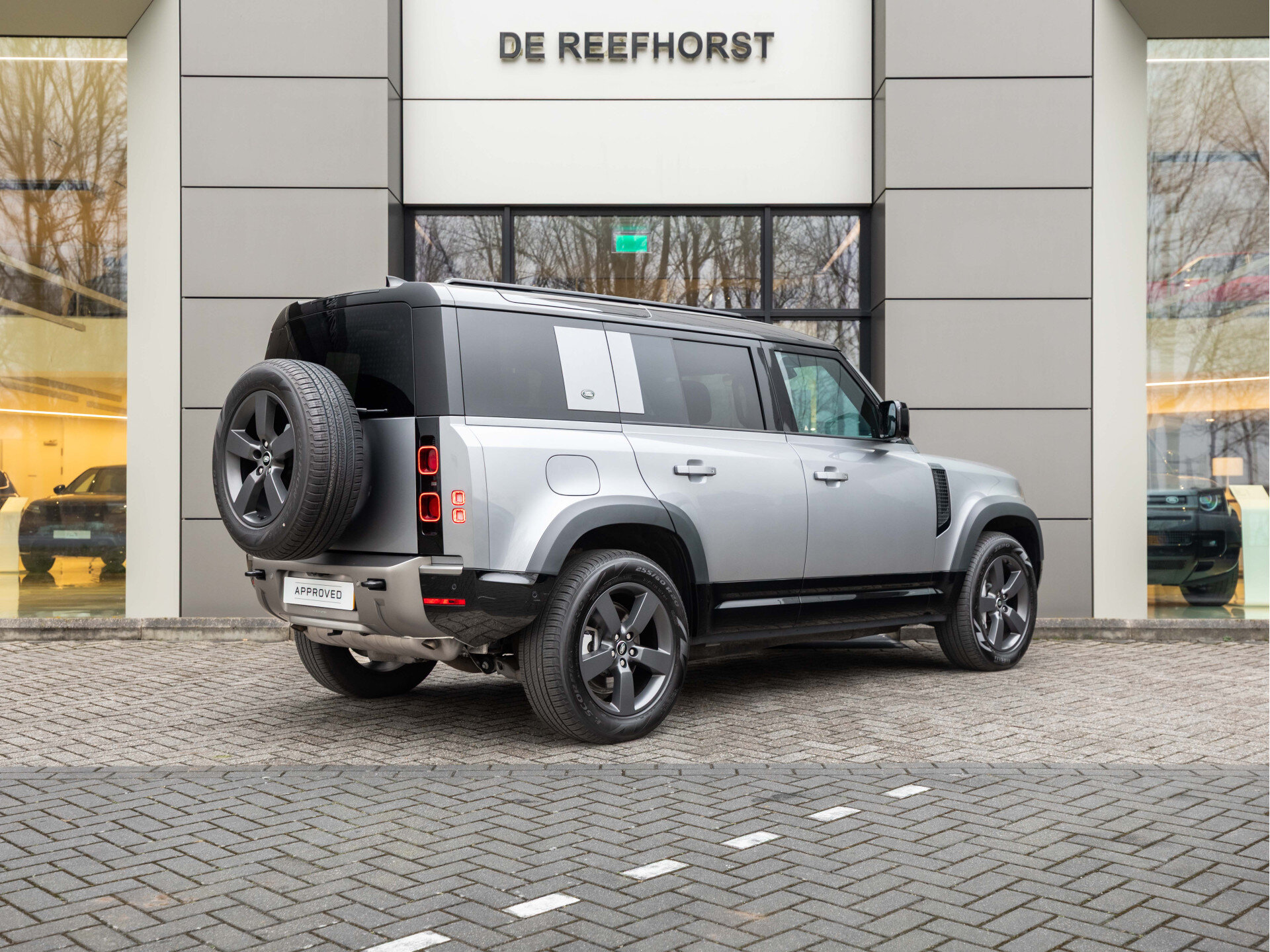 Land Rover Defender 110 P400e 110 X-Dynamic HSE - Afbeelding 2