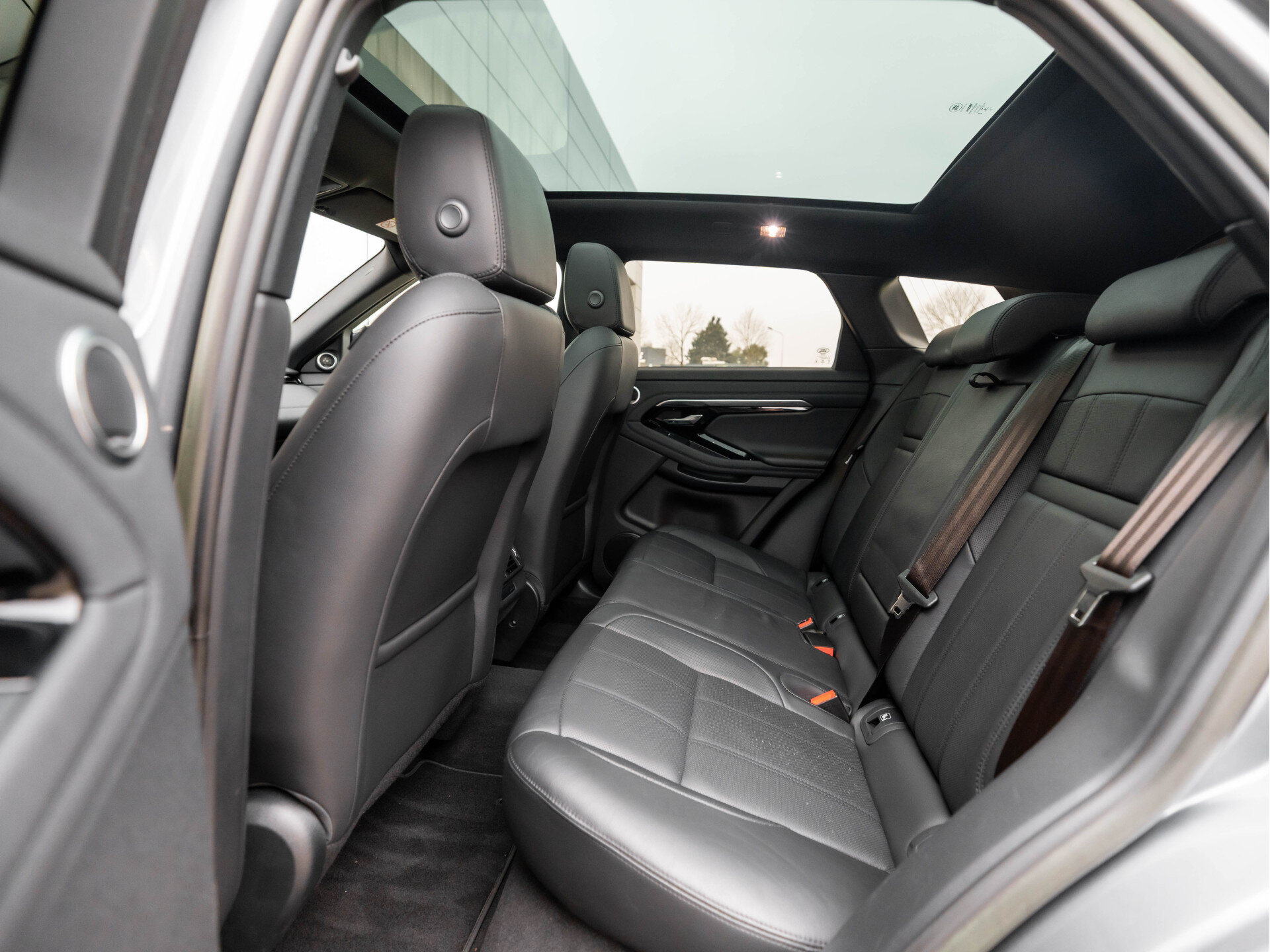 Land Rover Range Rover Evoque P300e PHEV AWD Dynamic SE - Afbeelding 5