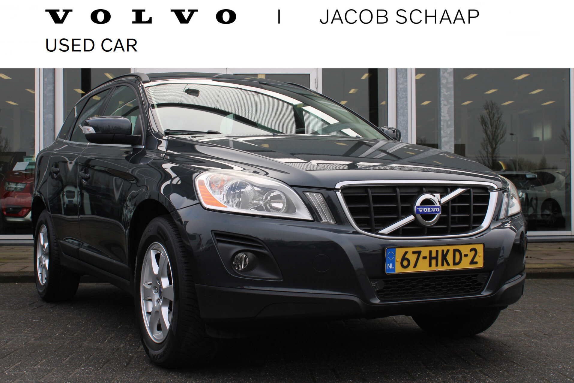 Volvo XC60 3.0 6 Cilinder! T6 AWD Momentum Youngtimer