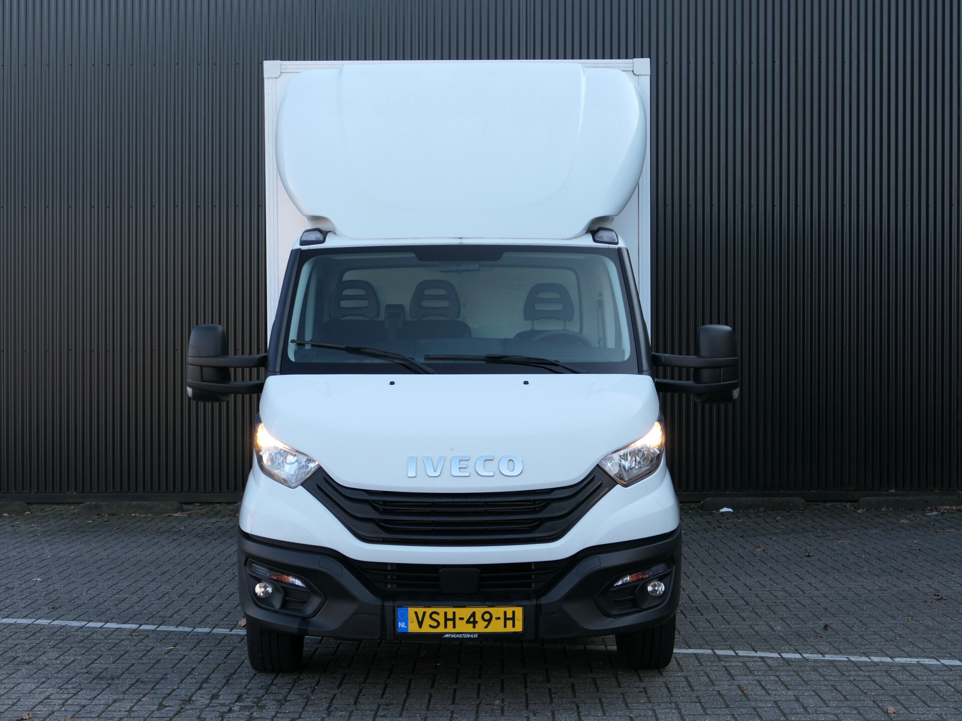 Iveco Daily Bakwagen 35S18H 3.0 410 180PK - - Afbeelding 2