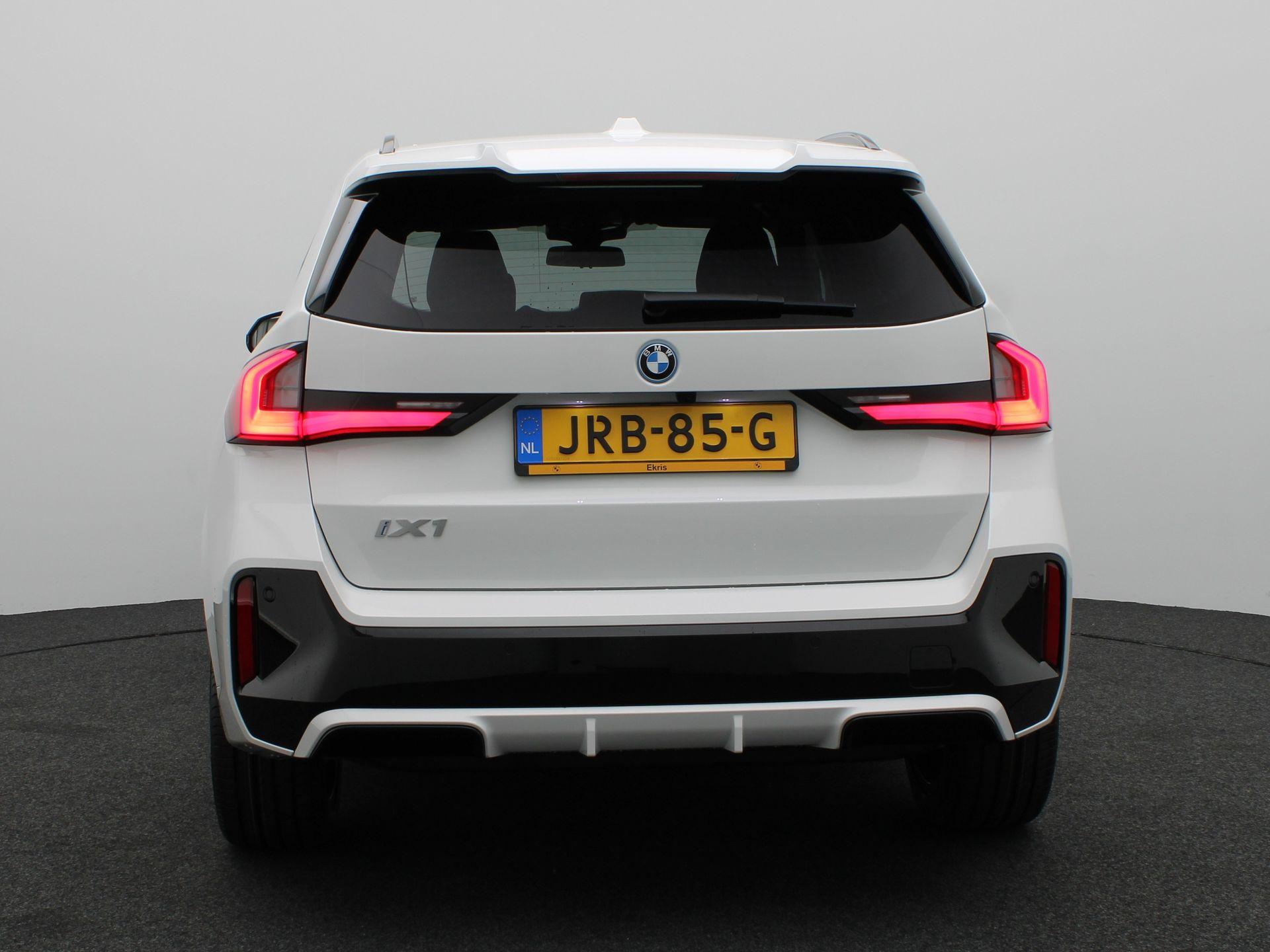 BMW iX1 eDrive20 - Afbeelding 5