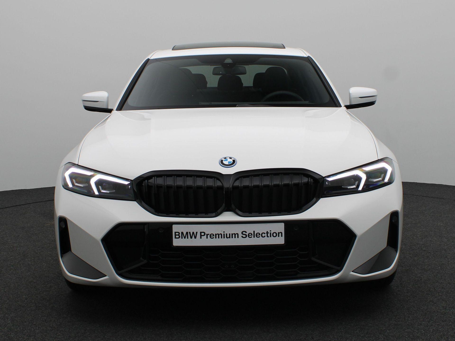 BMW 3 Serie Sedan 330e - Afbeelding 3