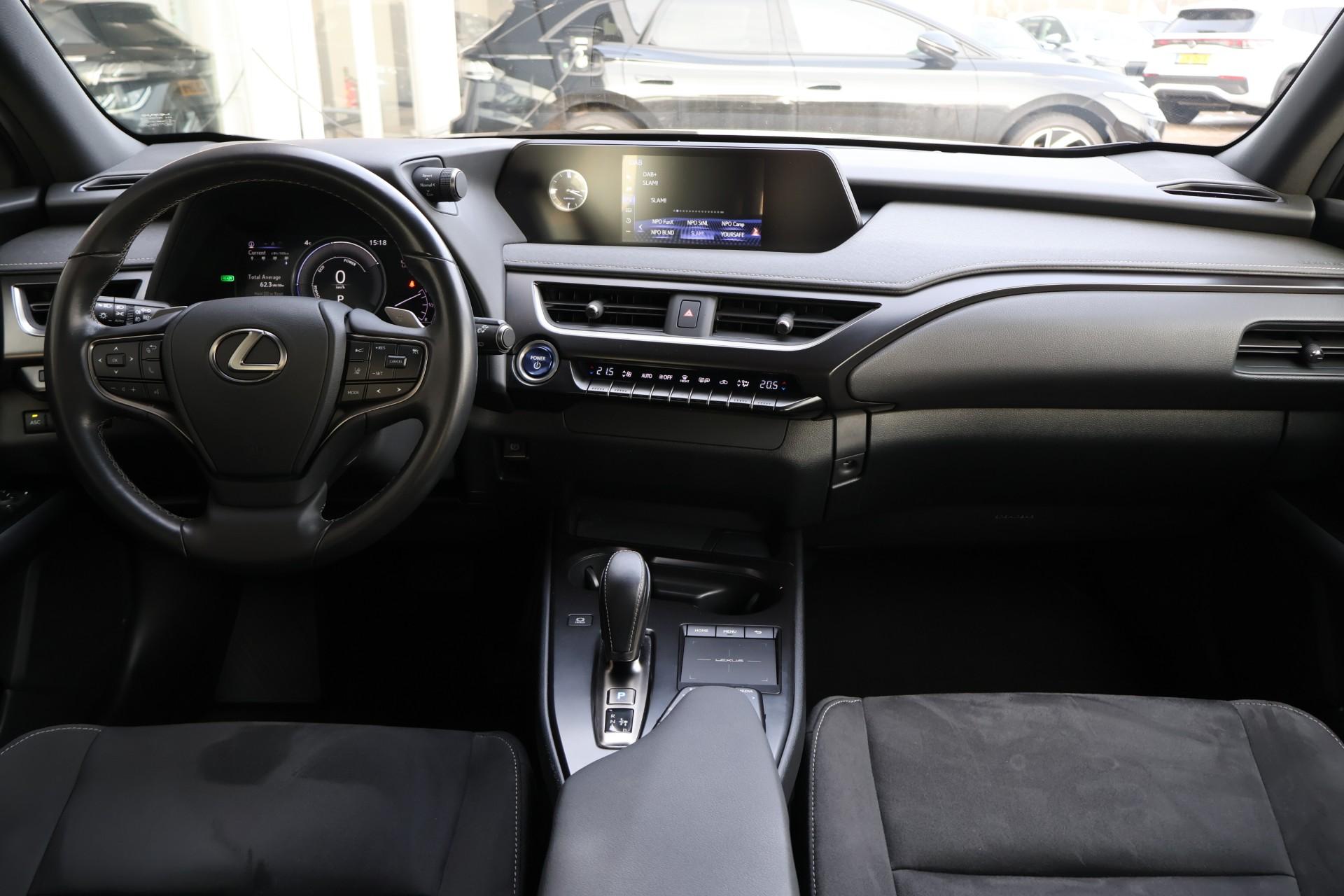 Lexus UX 300e 204pk Business 54 kWh - Afbeelding 5