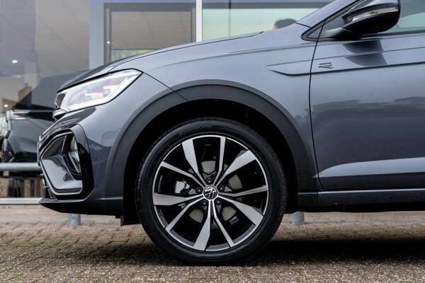 lichtmetalen velgen 18" lichtmetalen velgen 18"