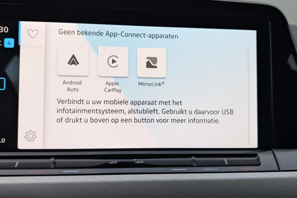 Apple Carplay/Android Auto