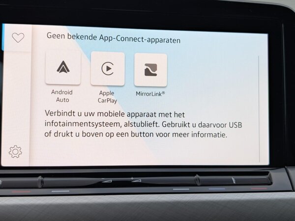 Apple Carplay/Android Auto