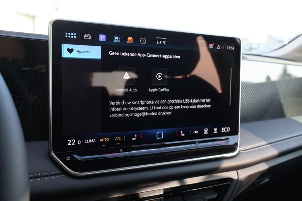 Apple Carplay/Android Auto