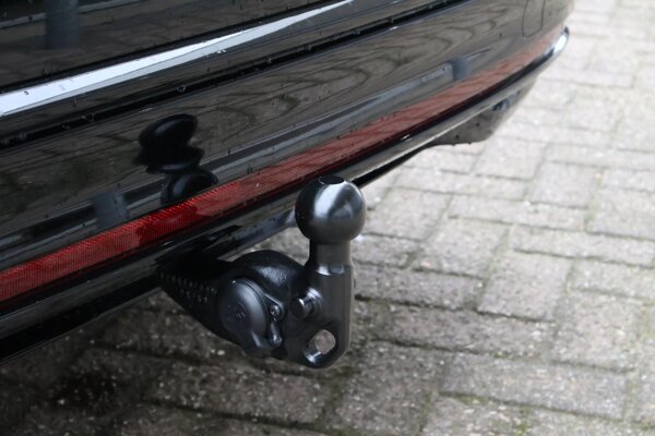 trekhaak elektrisch uitklapbaar