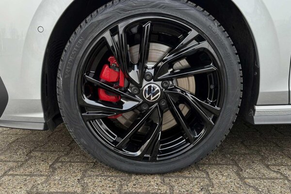 lichtmetalen velgen 18"