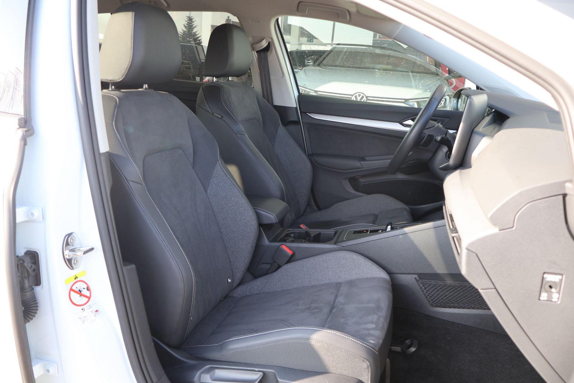 Volkswagen Golf Variant 1.5 eTSI 115pk DSG Life Business - Afbeelding 4