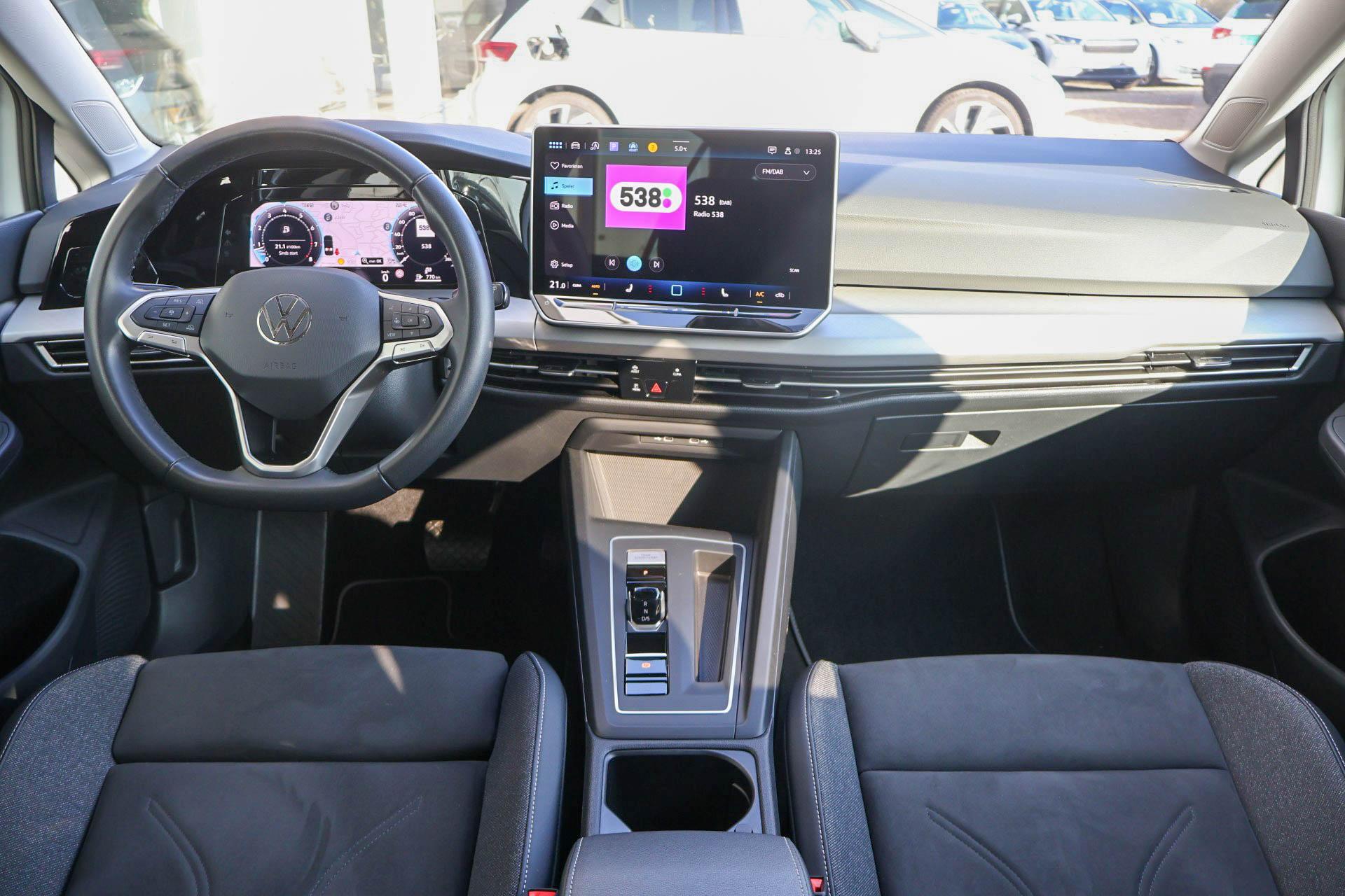 Volkswagen Golf Variant 1.5 eTSI 115pk DSG Life Business - Afbeelding 5