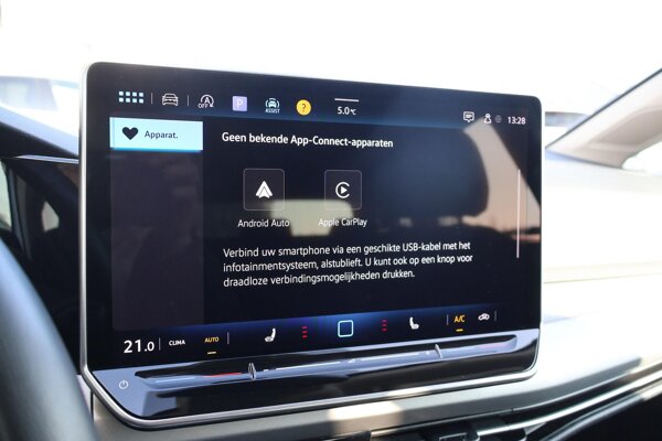 Apple Carplay/Android Auto