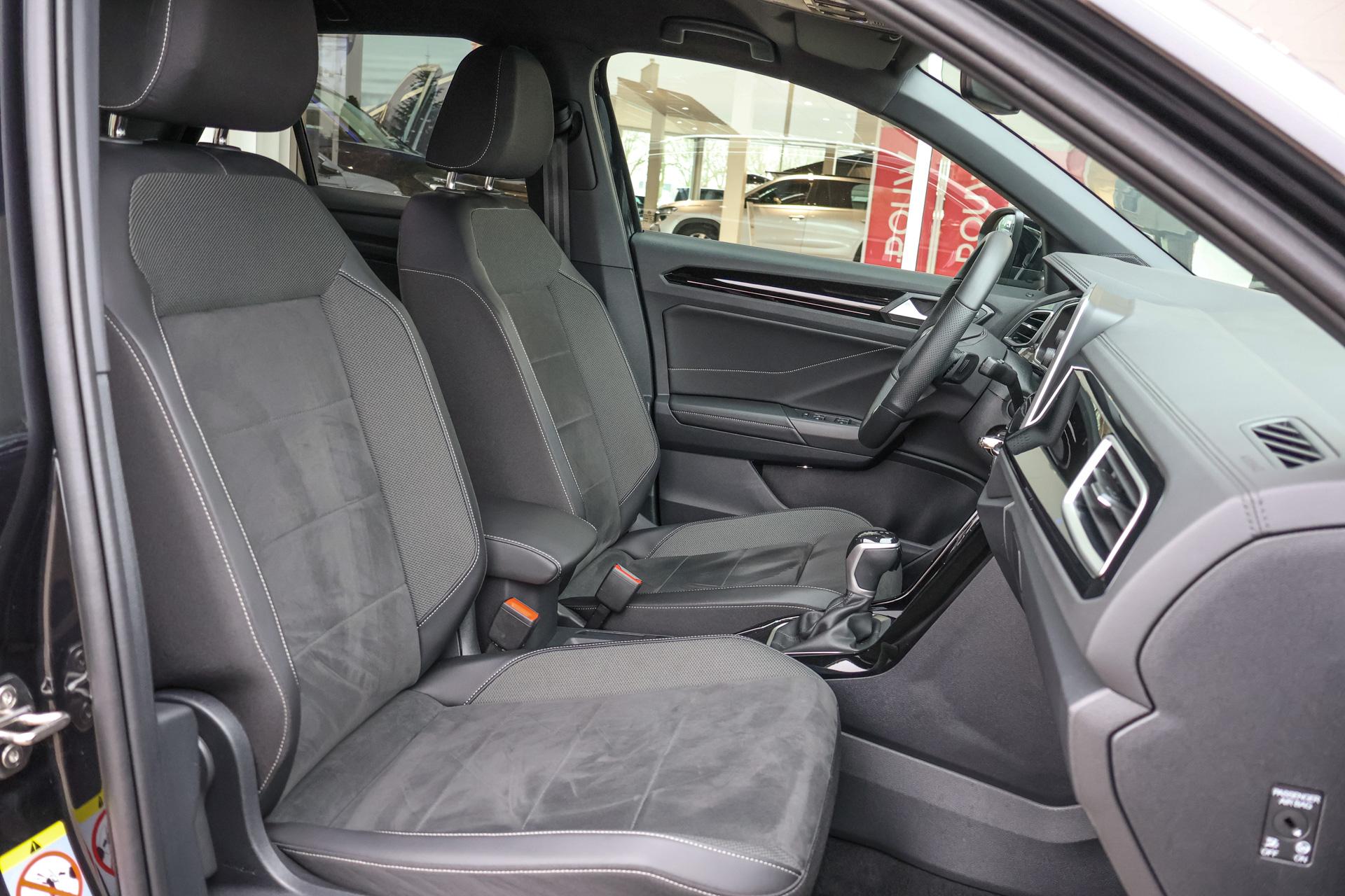 Volkswagen T-Roc 1.5 TSI 150pk DSG R-Line - Afbeelding 4