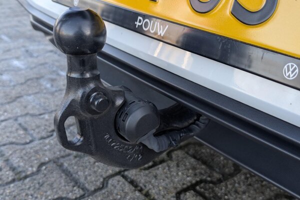 trekhaak elektrisch uitklapbaar trekhaak elektrisch uitklapbaar