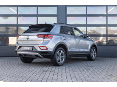 Volkswagen T-Roc 1.5 TSI 150pk DSG Life Edition - Afbeelding 2