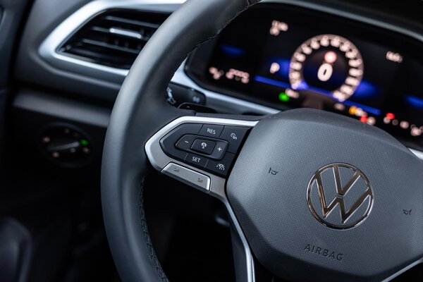 cruise control adaptief en stuurhulp