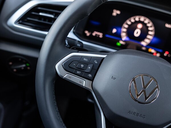 cruise control adaptief en stuurhulp