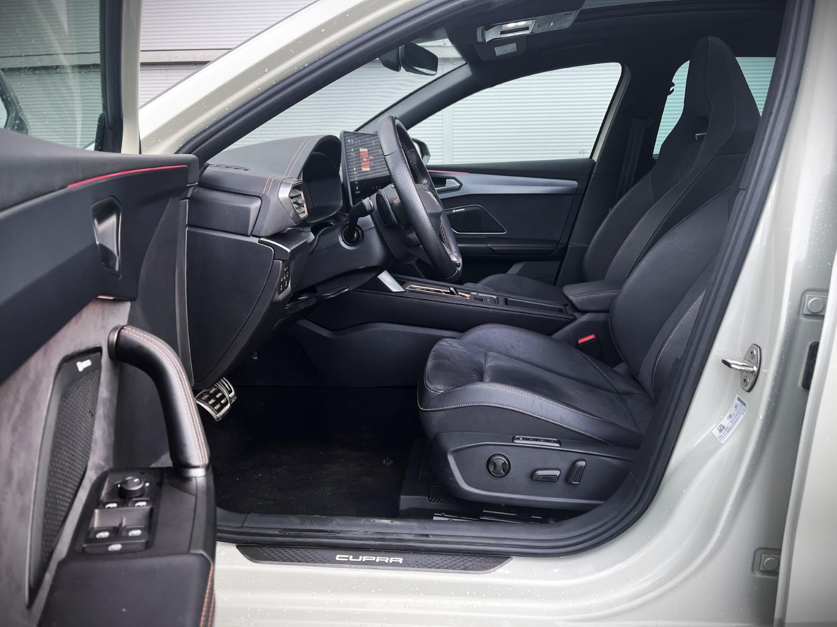 CUPRA Leon Sportstourer 1.5 TSI e-Hybrid 204pk Essential - Afbeelding 4