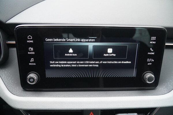 Apple Carplay/Android Auto