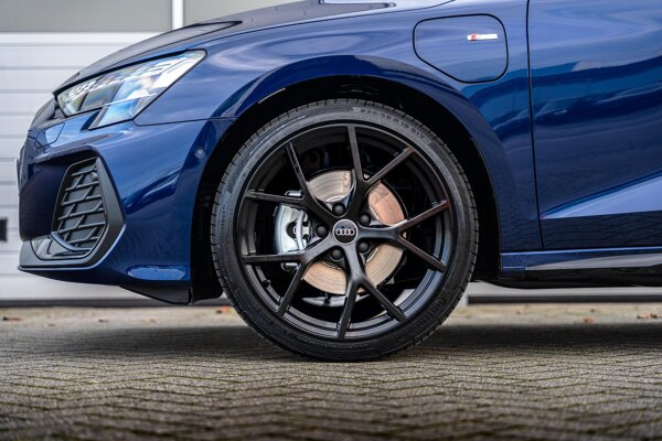 lichtmetalen velgen multi-spaaks 17"