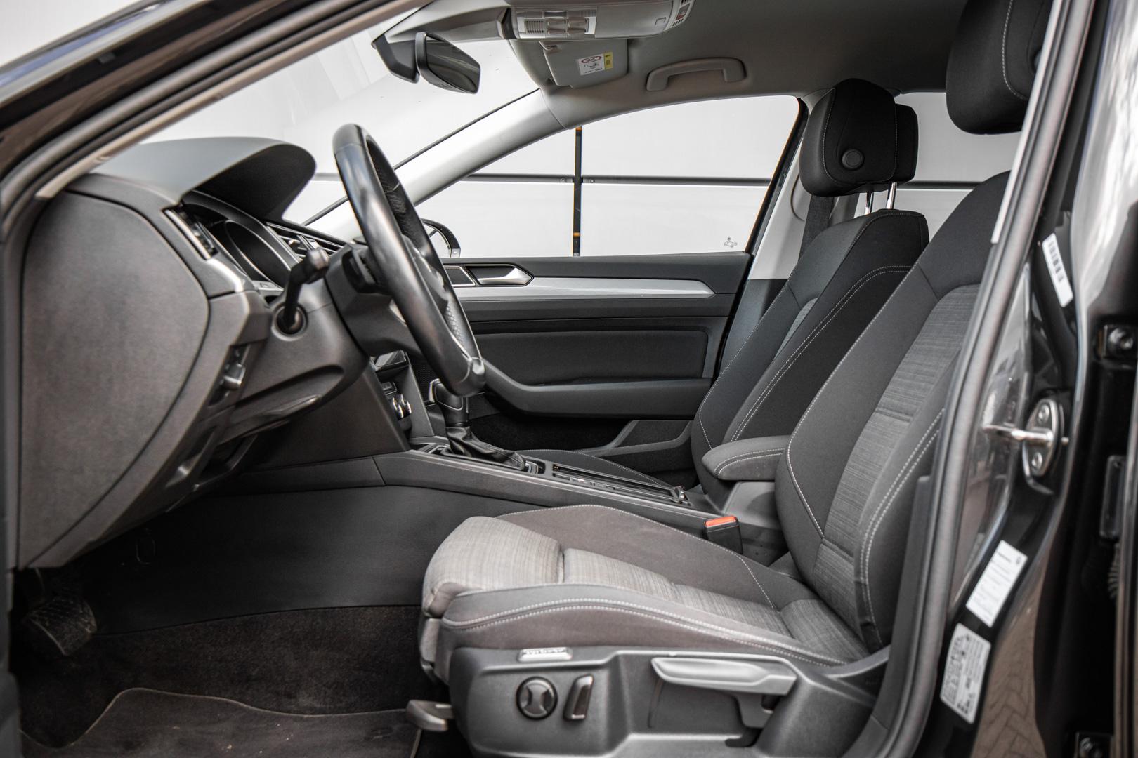 Volkswagen Passat Variant 1.5 TSI 150pk DSG Elegance Business - Afbeelding 4