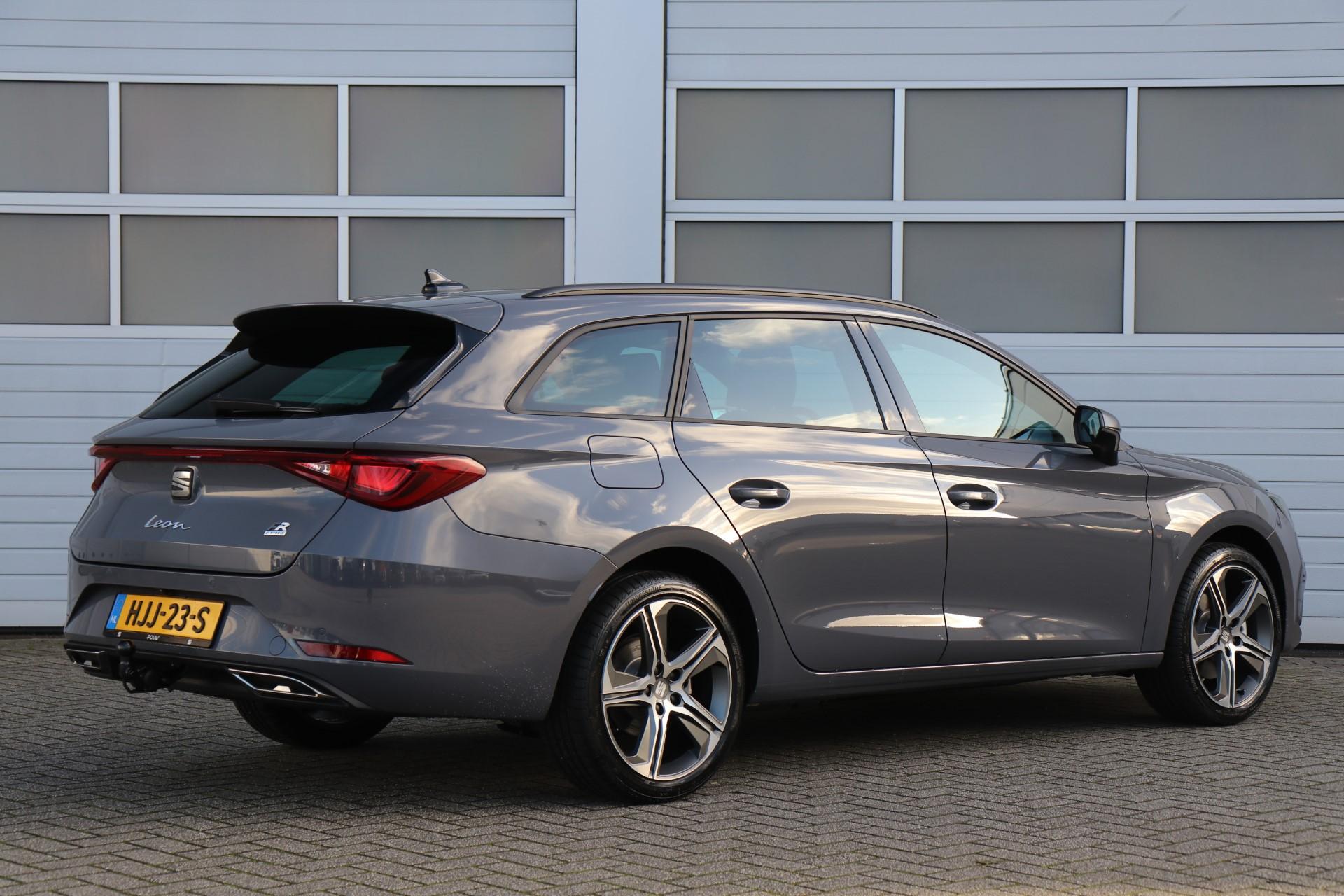 SEAT Leon Sportstourer 1.5 TSI e-Hybrid 204pk FR First Edition - Afbeelding 2