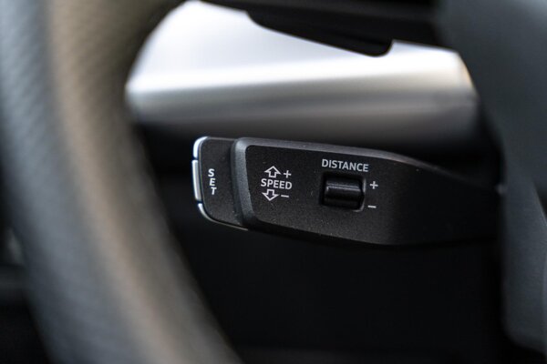 cruise control adaptief met Stop&Go en stuurhulp