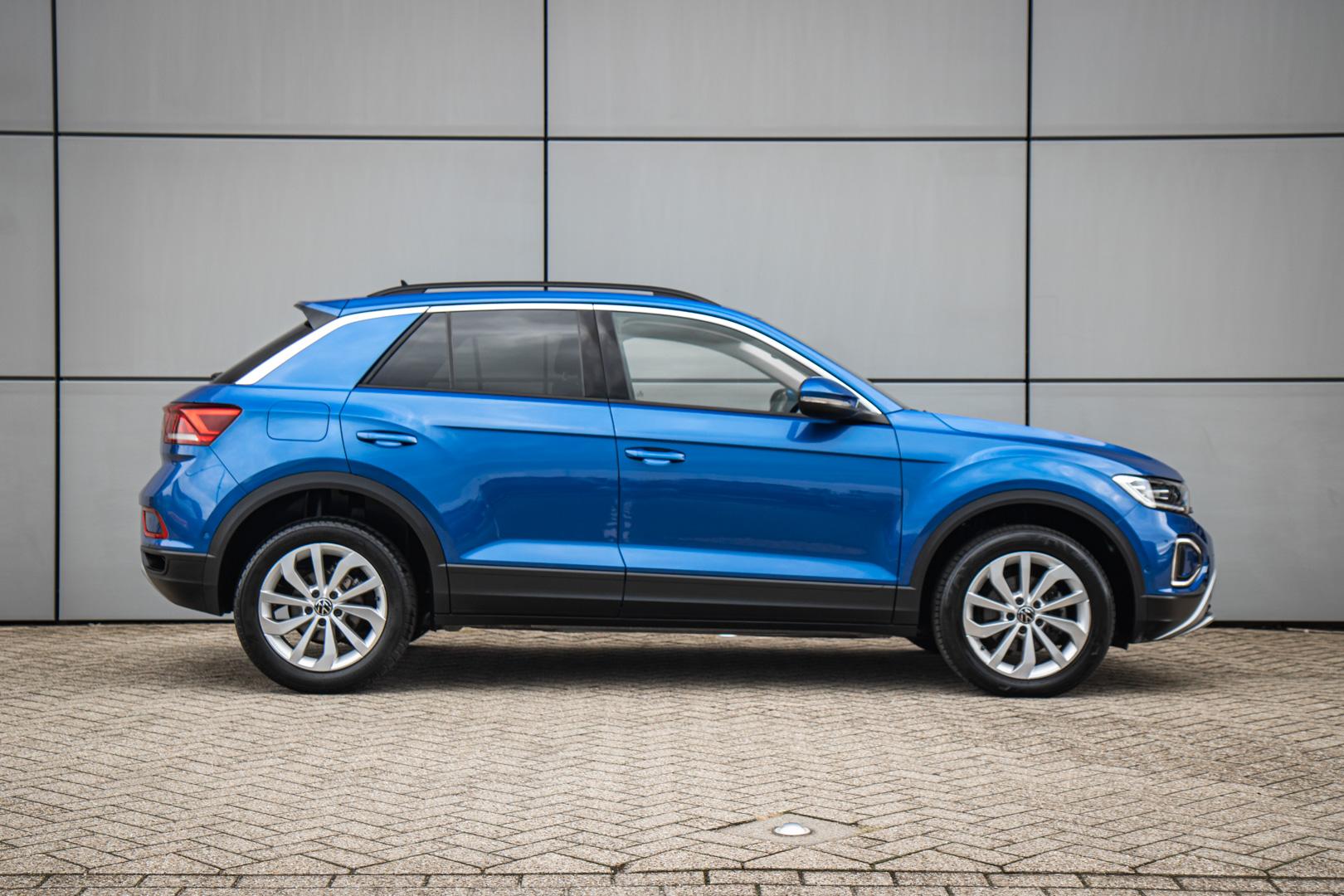 Volkswagen T-Roc 1.5 TSI 150pk DSG Life - Afbeelding 3