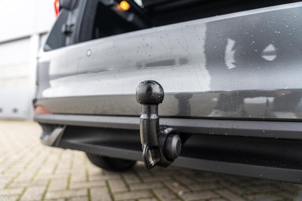 trekhaak uitklapbaar