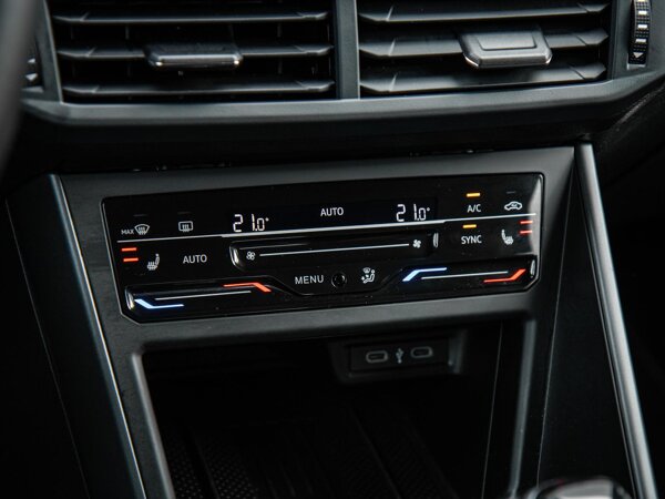 airco (automatisch) airco (automatisch)