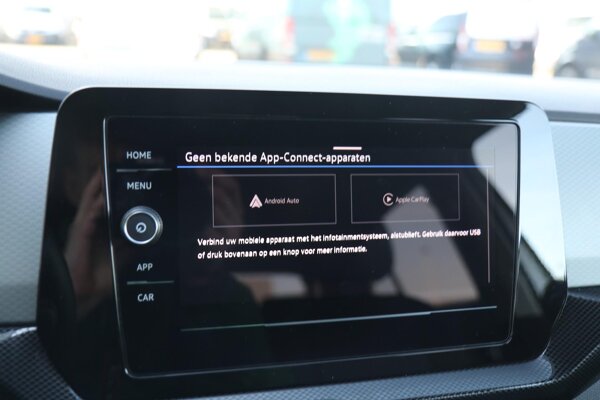 Apple Carplay/Android Auto