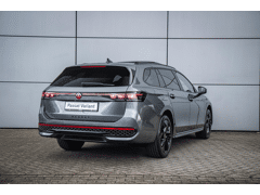 Volkswagen Passat Variant 1.5 eHybrid 204pk R-Line Edition - Afbeelding 2