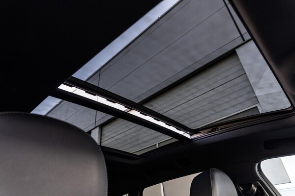 elektrisch glazen panorama-dak