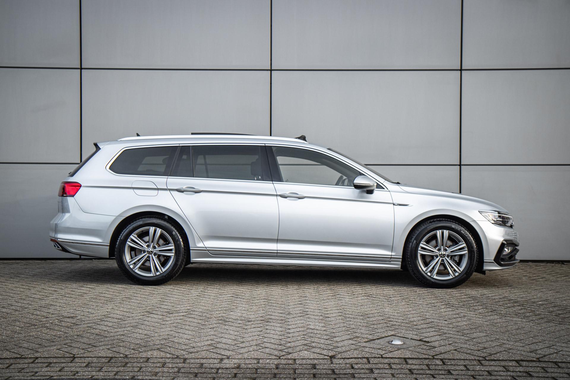 Volkswagen Passat Variant 1.5 TSI 150pk DSG R-Line Business + - Afbeelding 3