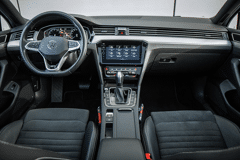 Volkswagen Passat Variant 1.5 TSI 150pk DSG R-Line Business + - Afbeelding 5