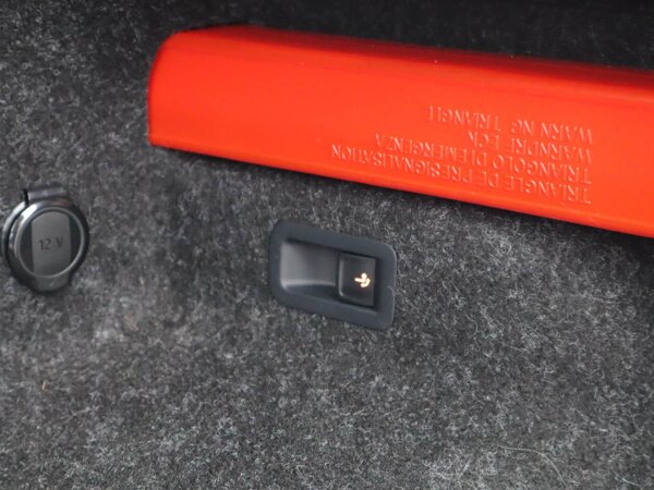 trekhaak elektrisch uitklapbaar