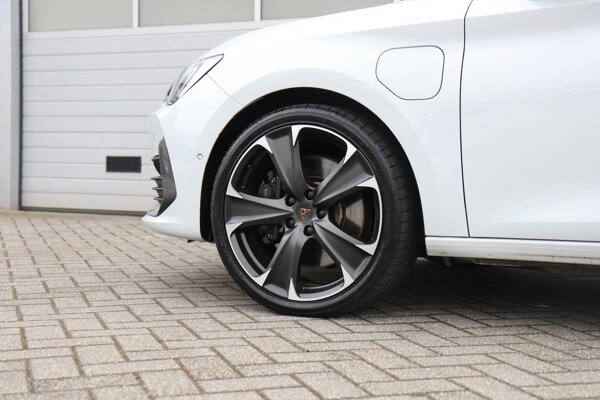 lichtmetalen velgen 19"