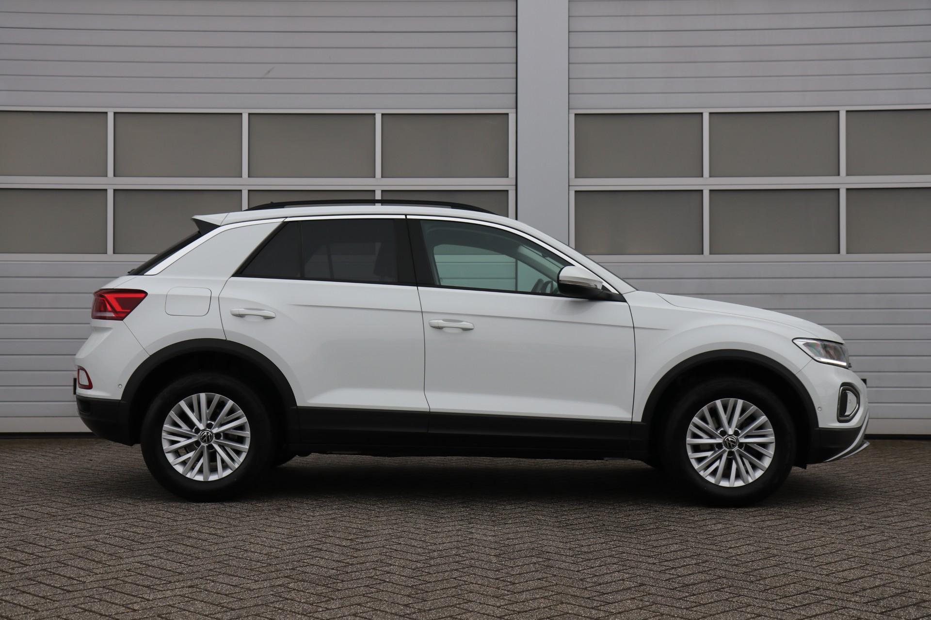 Volkswagen T-Roc 1.0 TSI 110pk Life - Afbeelding 2