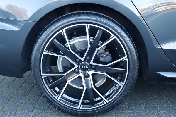 lichtmetalen velgen 5-spaaks 17" lichtmetalen velgen 5-spaaks 17"