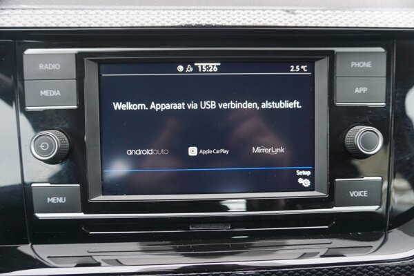 Apple Carplay/Android Auto