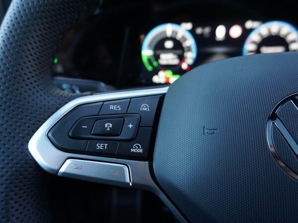 cruise control adaptief met Stop&Go en stuurhulp