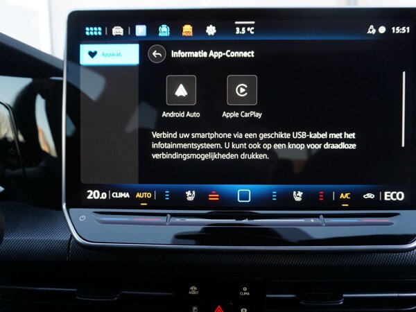 Apple Carplay/Android Auto