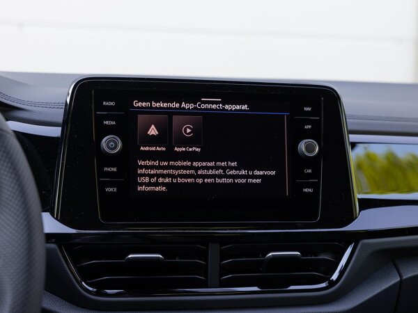 Apple Carplay/Android Auto