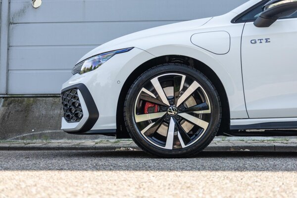 lichtmetalen velgen 7-spaaks 18"