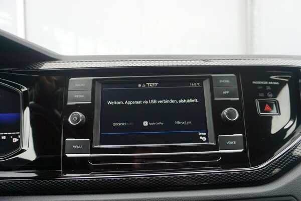 Apple Carplay/Android Auto