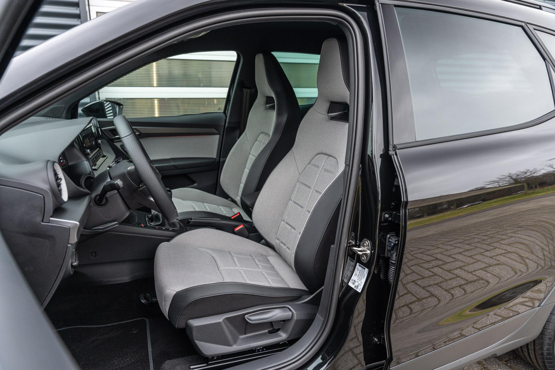 SEAT Arona 1.0 EcoTSI 95pk FR Business Connect - Afbeelding 4