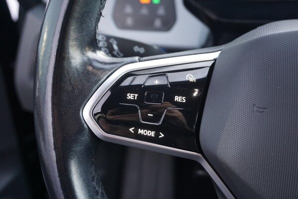 cruise control adaptief met Stop&Go cruise control adaptief met Stop&Go