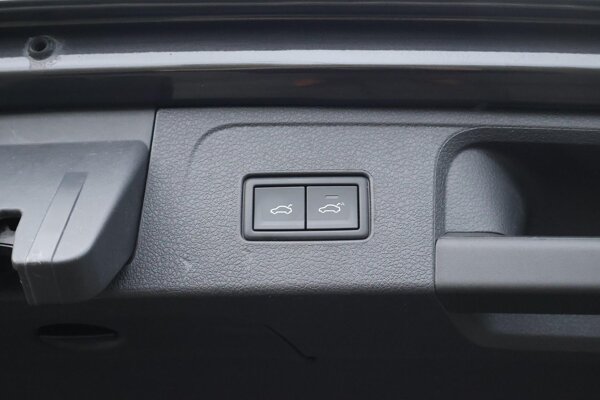 elektrisch bedienbare achterklep