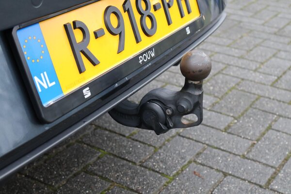 trekhaak wegklapbaar